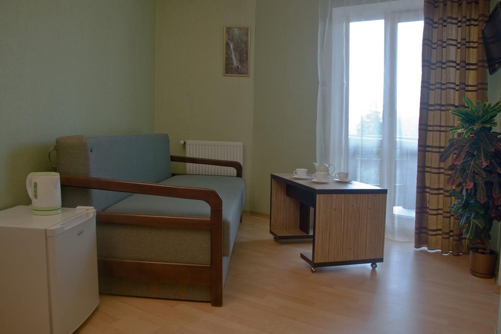 Pik Hotel Dragobrat Room photo