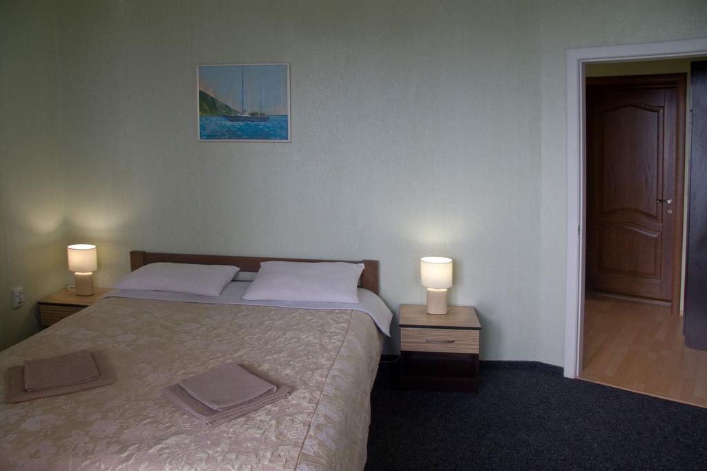 Pik Hotel Dragobrat Room photo