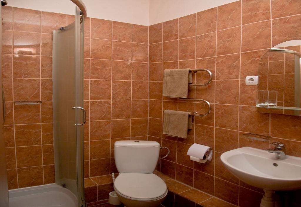 Pik Hotel Dragobrat Room photo