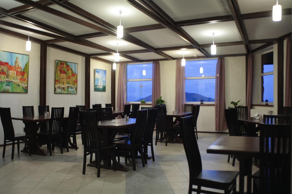 Pik Hotel Dragobrat Exterior photo