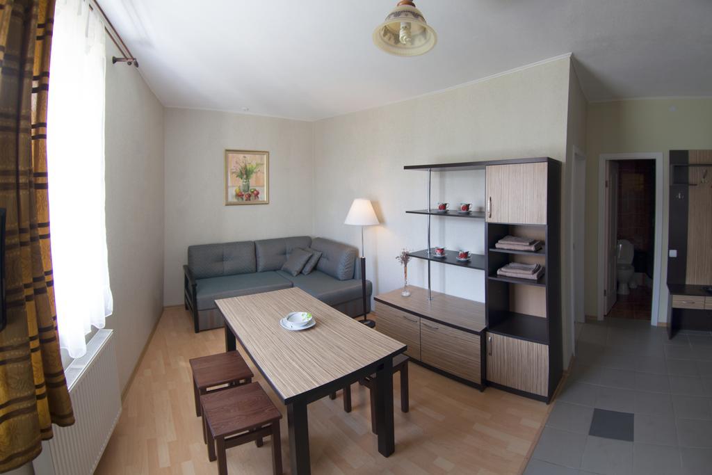 Pik Hotel Dragobrat Exterior photo
